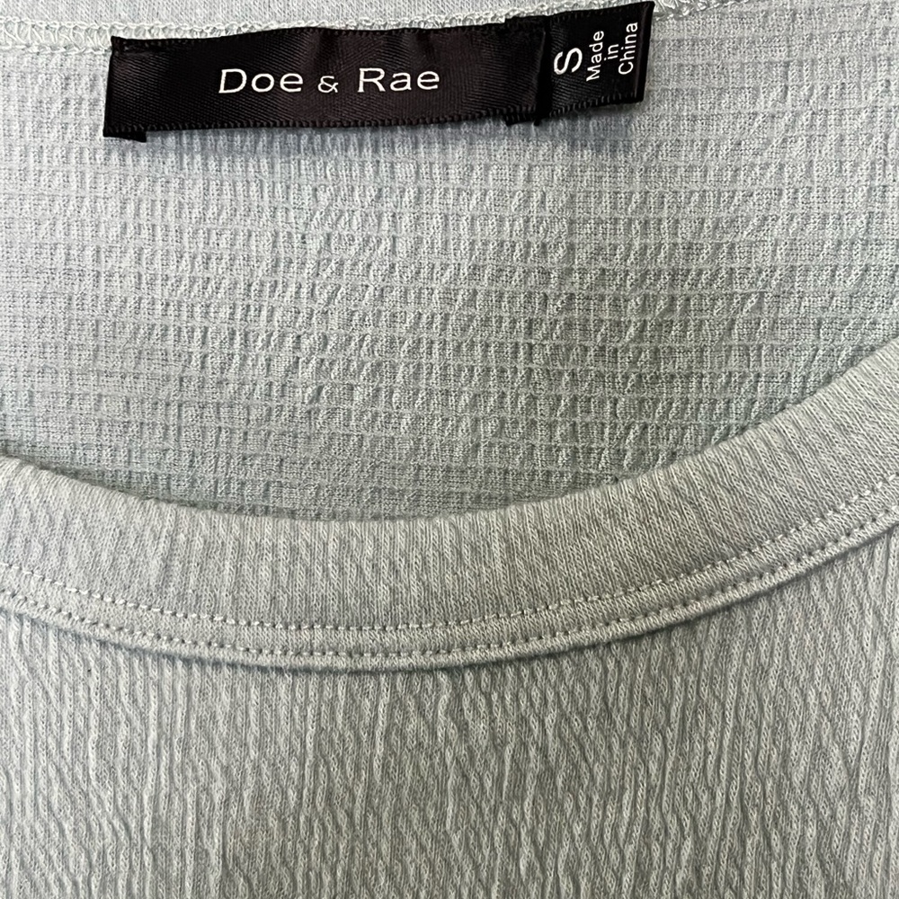 Doe & Rae Top - Picture 3 of 3